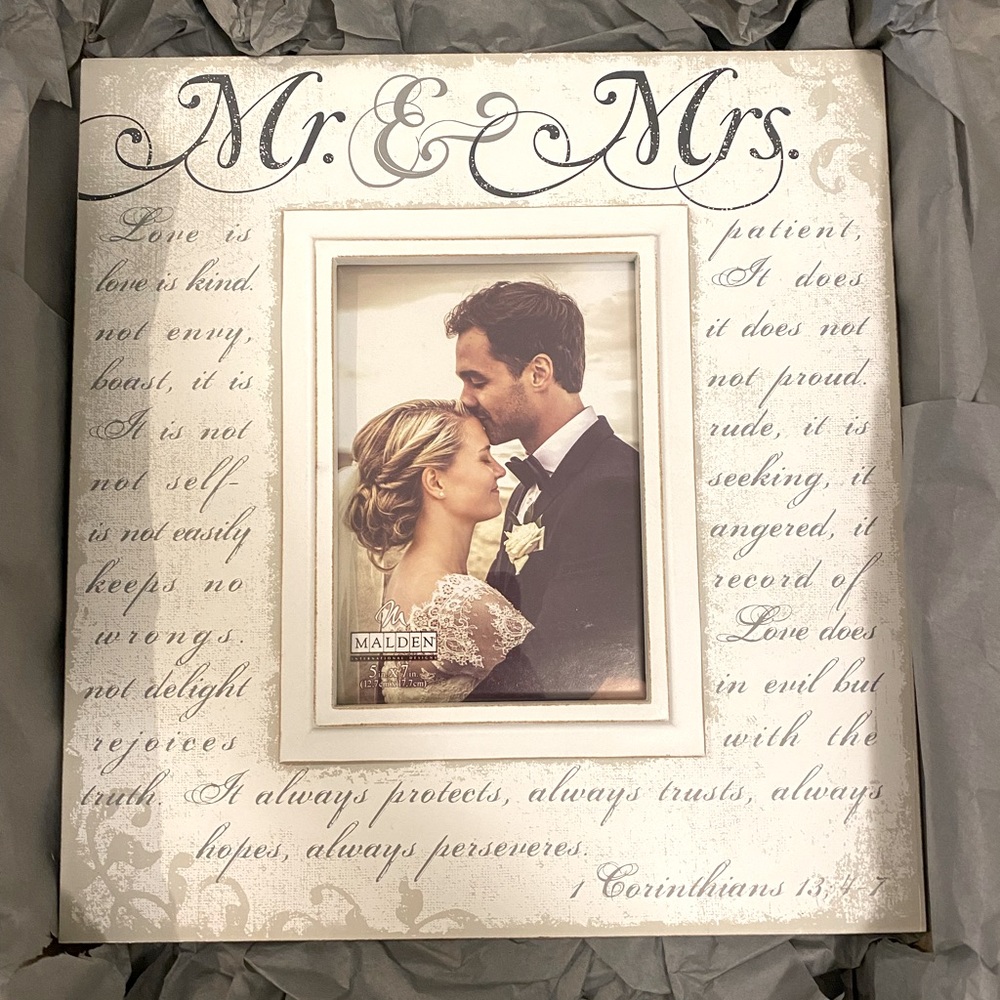 Picture Frame Newlyweds